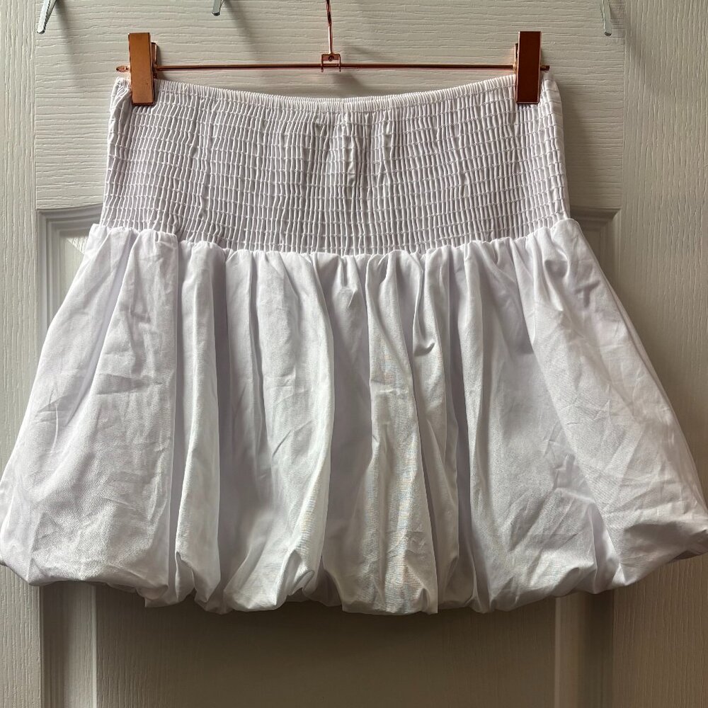 'Kimchi Blue'  White Bubble Skirt Sz L